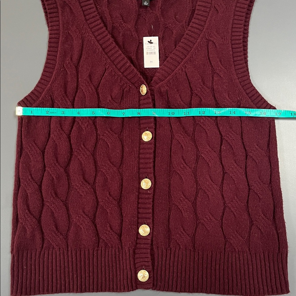 Talbots NWT Cable Knit Sweater Vest Size Medium Cotton Blend Old Money Layering - Picture 9 of 11